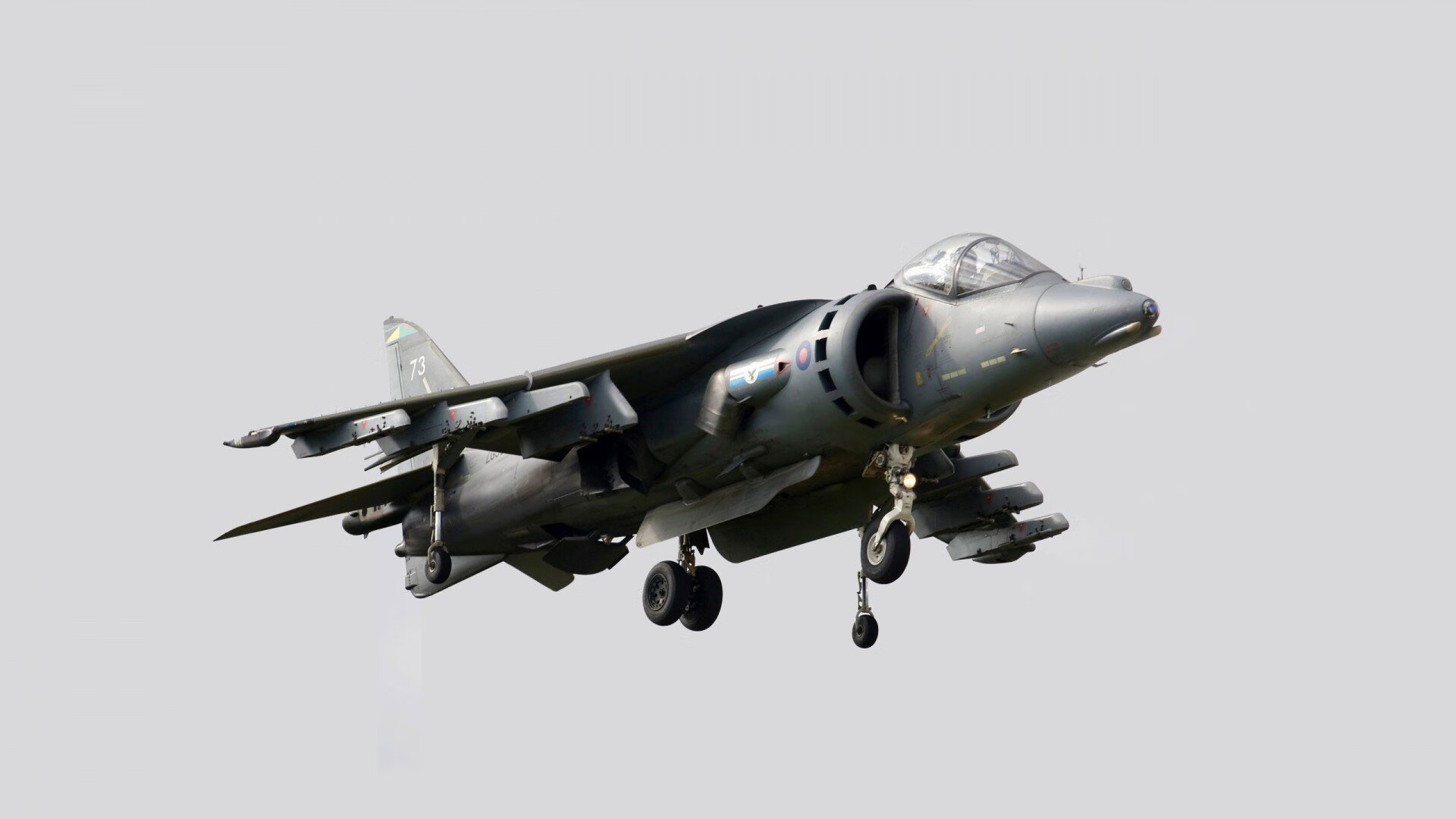 AC米兰-国家男子足球队训练基地全面升级，中国国家男子足球队名册