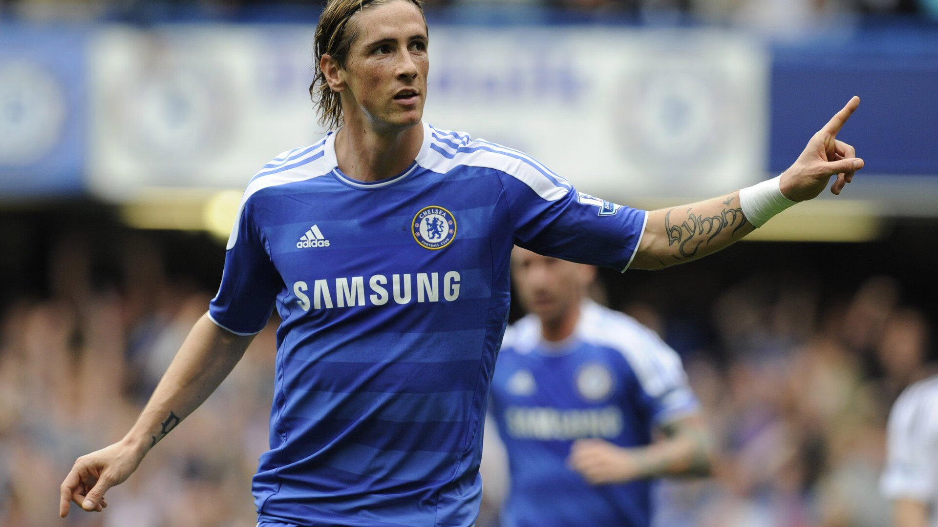 公牛拍摄宣传海报主打青春与力量主题，公牛广告词到底是什么