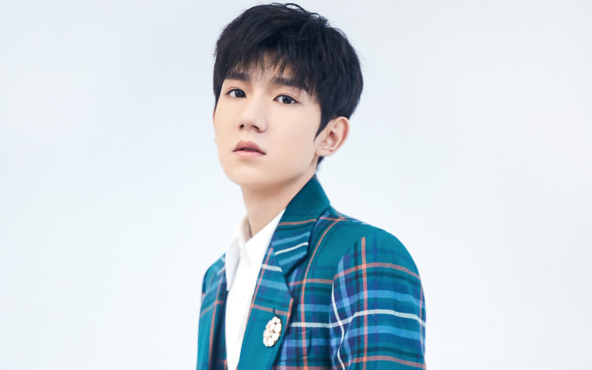 特色足球故事拍摄系列剧受到青少年群体广泛关注，足球主题摄影